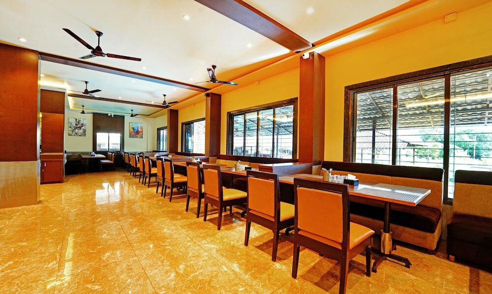 Фото Treebo Trend Ss Residency, Dapoli