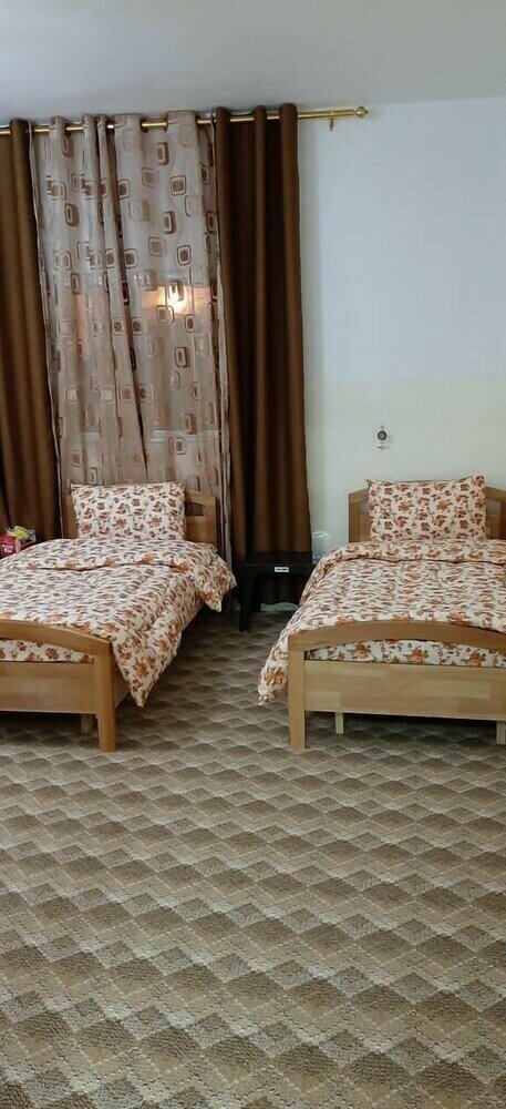 Hotel Brother Home, Earth, photo