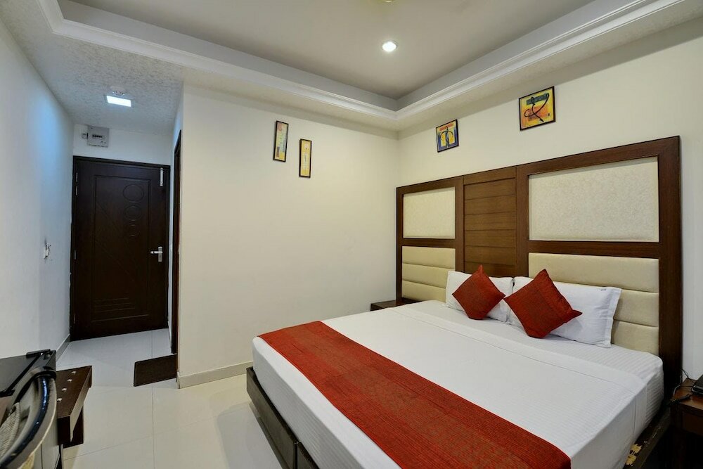 Фото Hotel Orbit-34