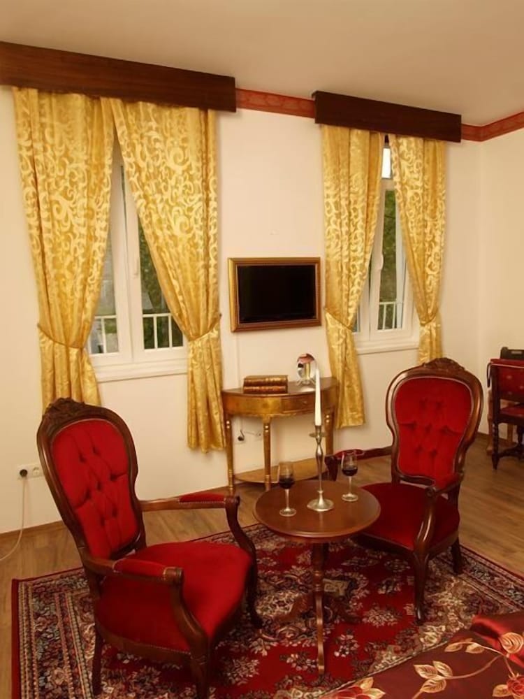 Фото Hotel Puntijar