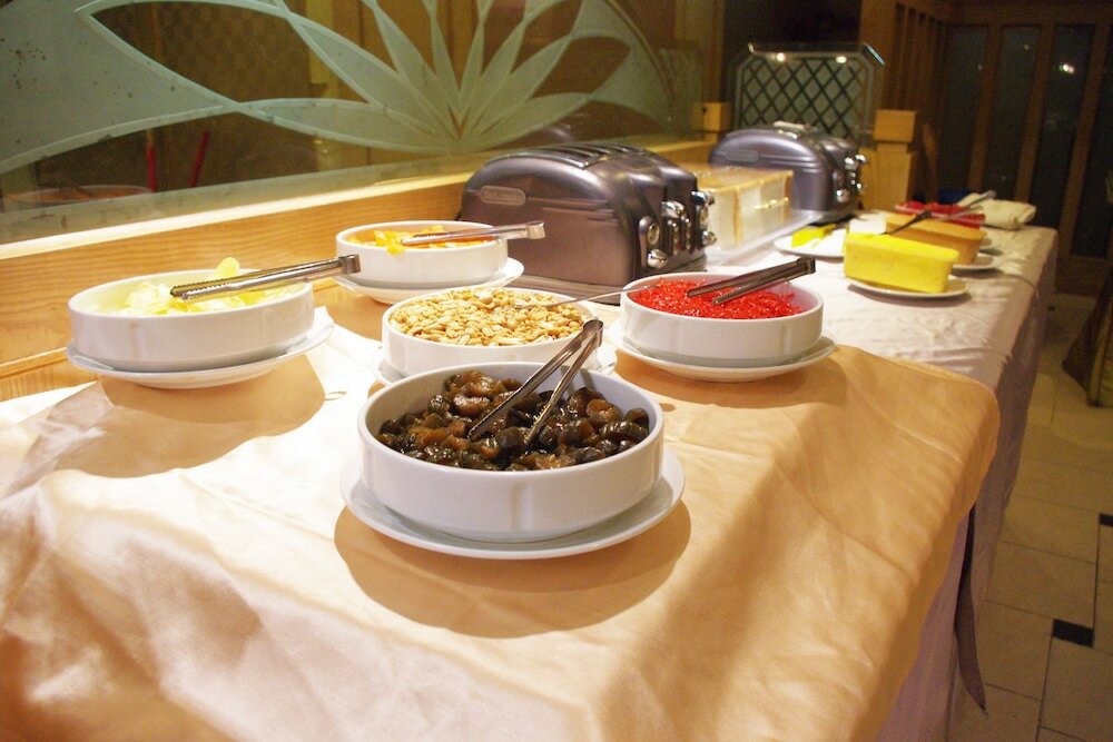 Фото Kdm Hotel