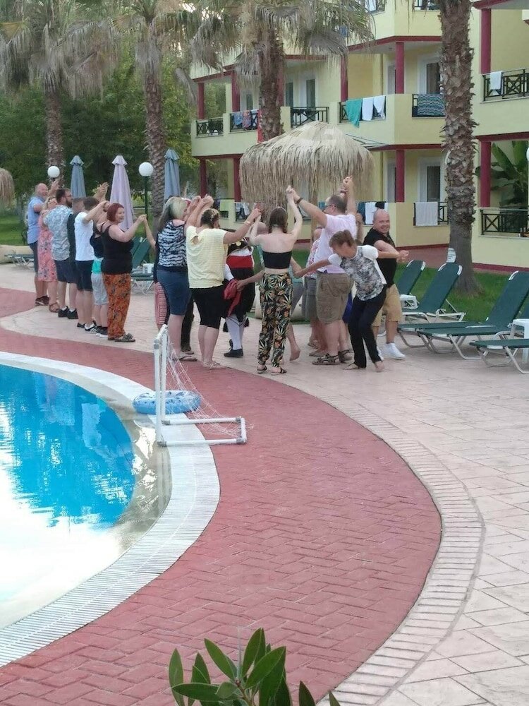 Фото Damia Hotel