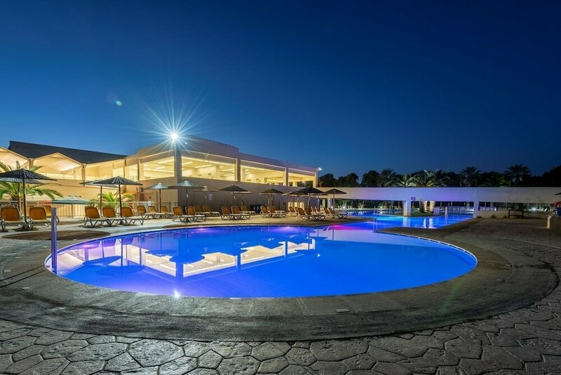 Гостиница E-Geo Easy Living Resort- All Inclusive
