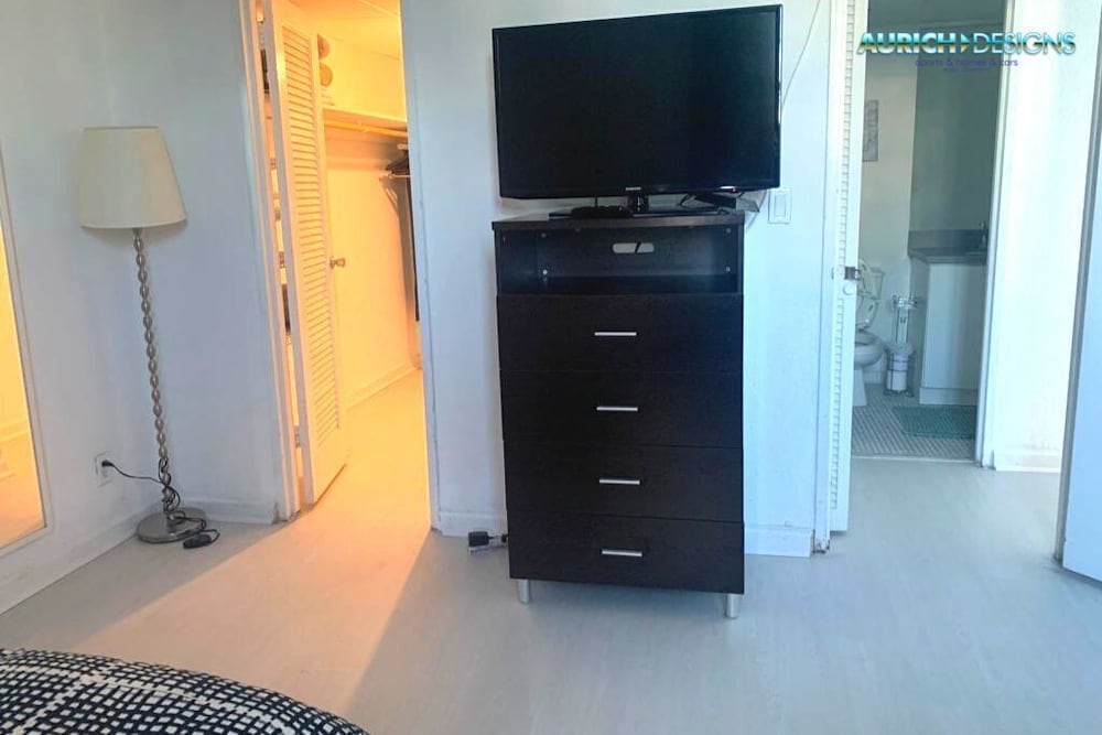 Фото The Tides on the Beach by Aurich Designs