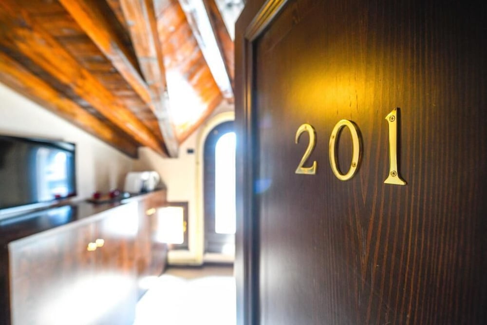 Фото Prestige Suite Sirmione