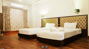 Гостиница Khayyam Hotel