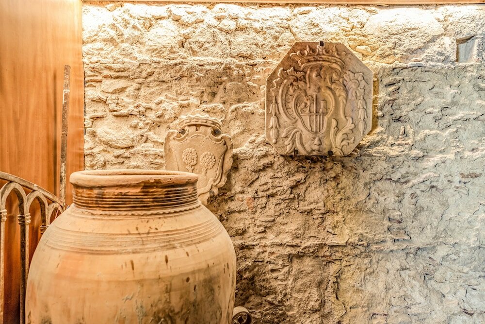 Фото Bar Vitelli Charming Suites