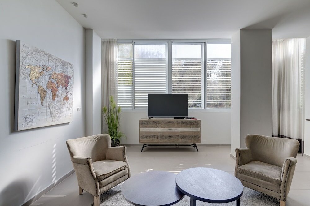 Фото Central17 by Tlv2rent