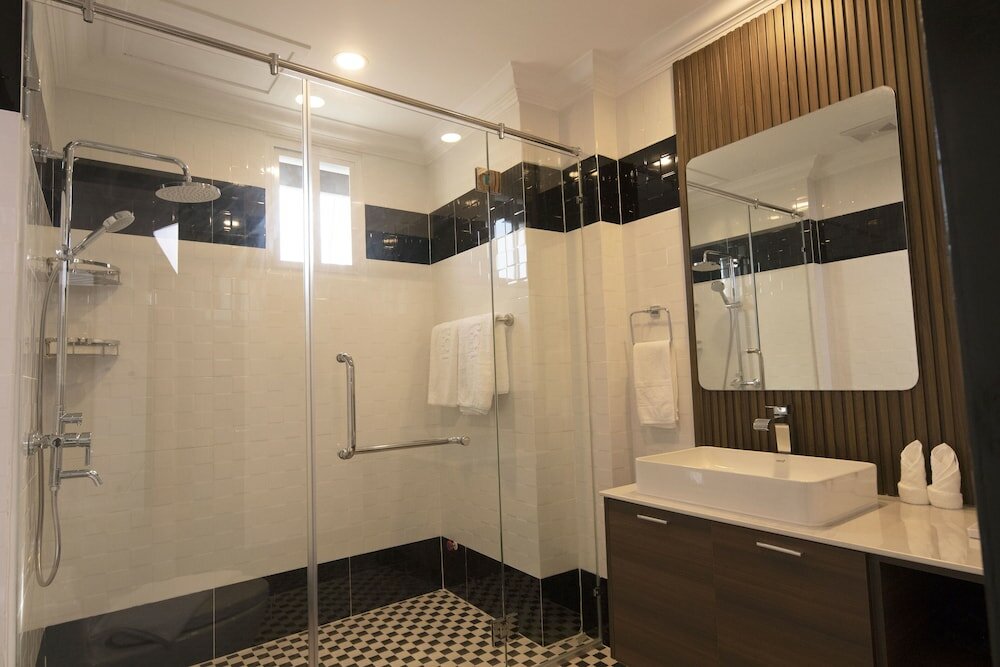 Фото Kampot RiverInn Boutique Hotel