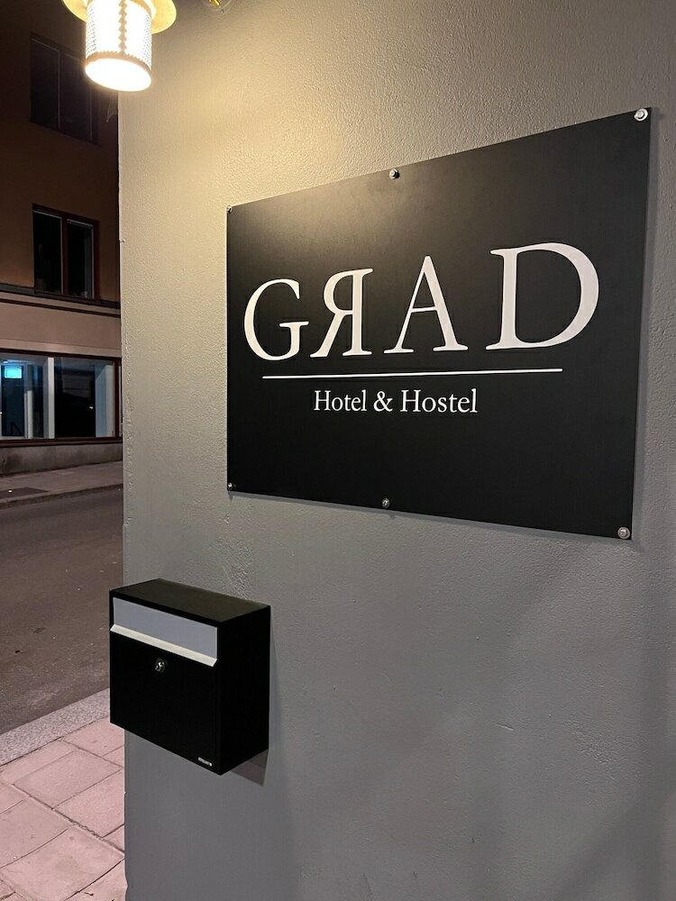 Фото Grad Hotel and Hostel