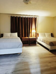 Гостиница Uptown Motel