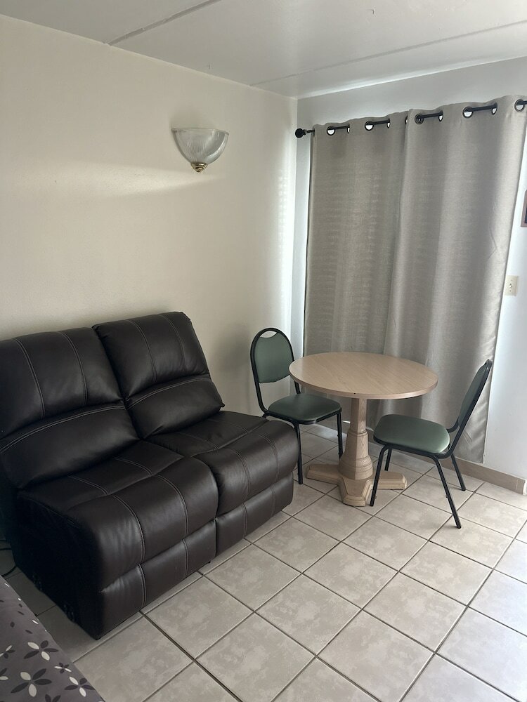 Фото The Floridian Inn