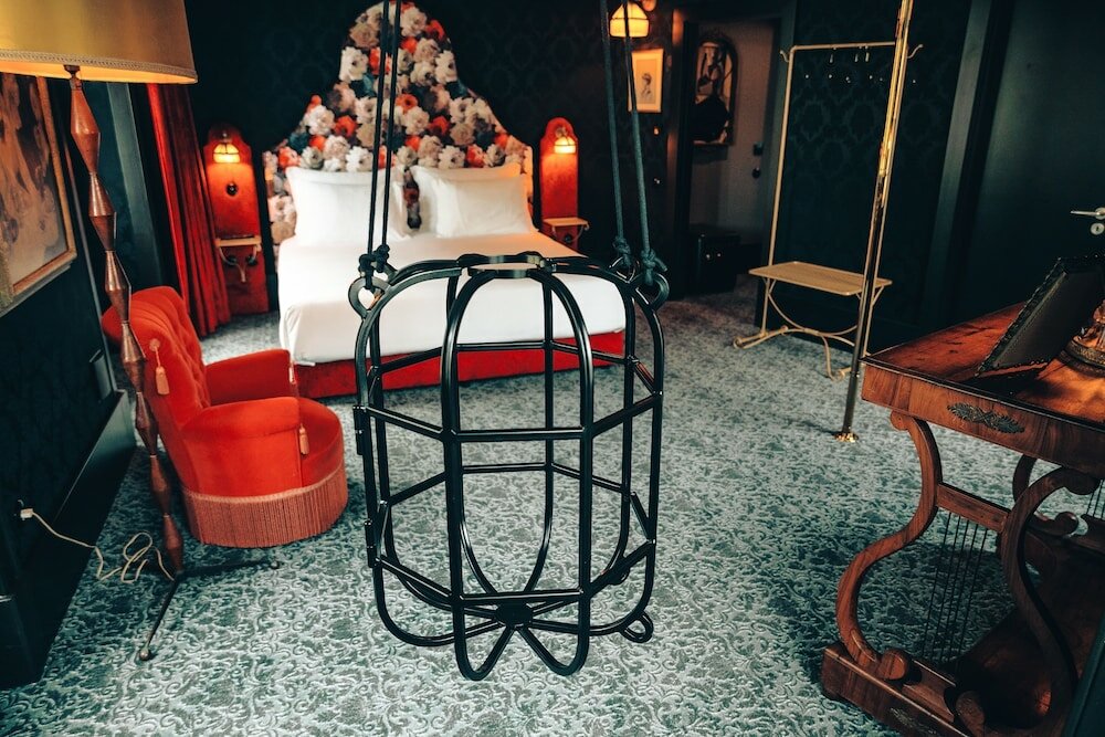 Фото Pensão Amor Madam’s Lodge