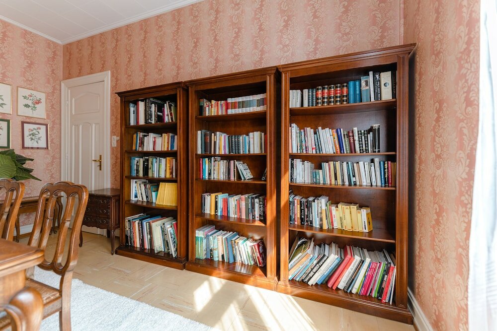 Фото Baroque Style Townhome Garden Patio Prkg