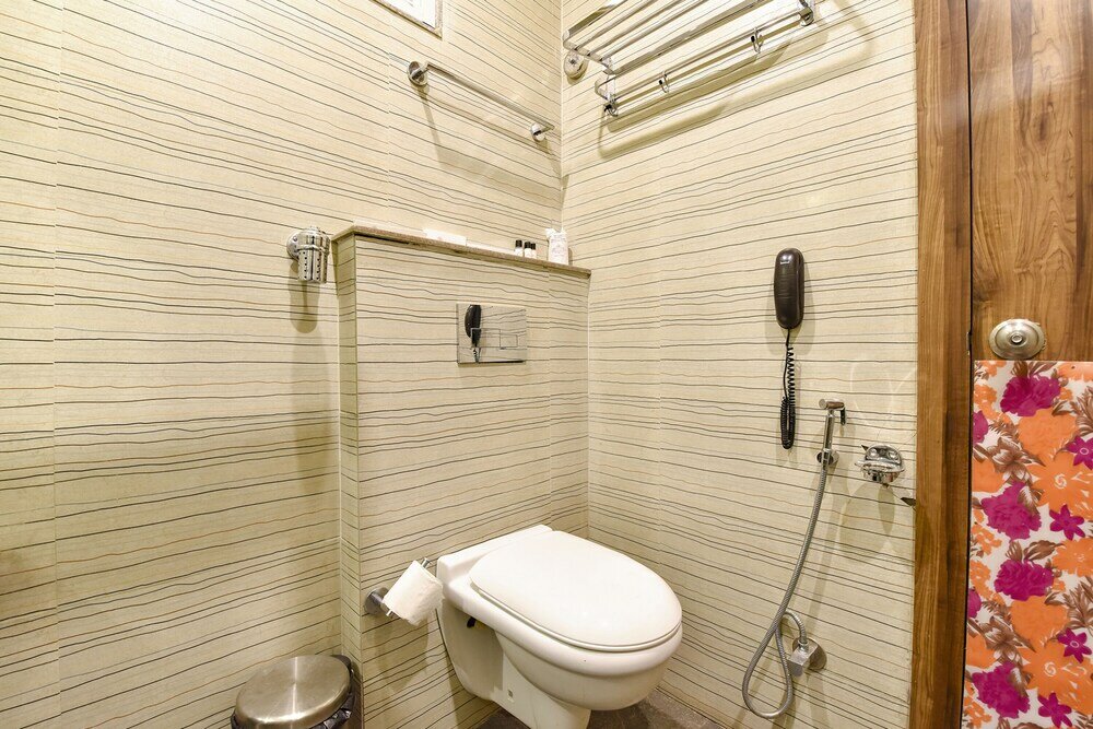 Фото Fabhotel Prime Royal Park