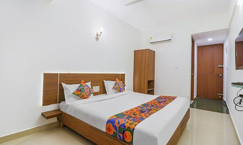 Фото Fabhotel Zeke