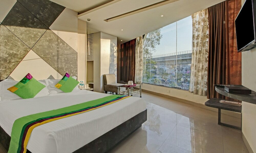 Фото Treebo Trend Glassotel