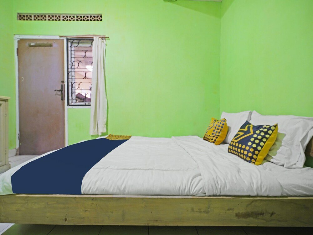 Фото Spot On 91543 Pondok Denki 11