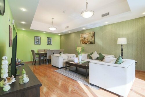 Апартаменты Oyo Home 300 2bhk Al Waleed Paradise Jlt в Дубае