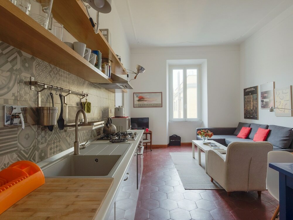 Фото Rsh Bright Vatican Apartment