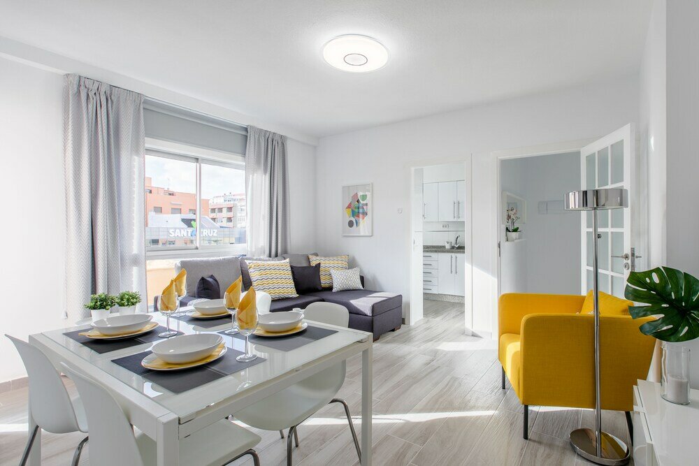 Фото Santa Cruz Downtown Apartment, Luminosidad, Confort y Estilo