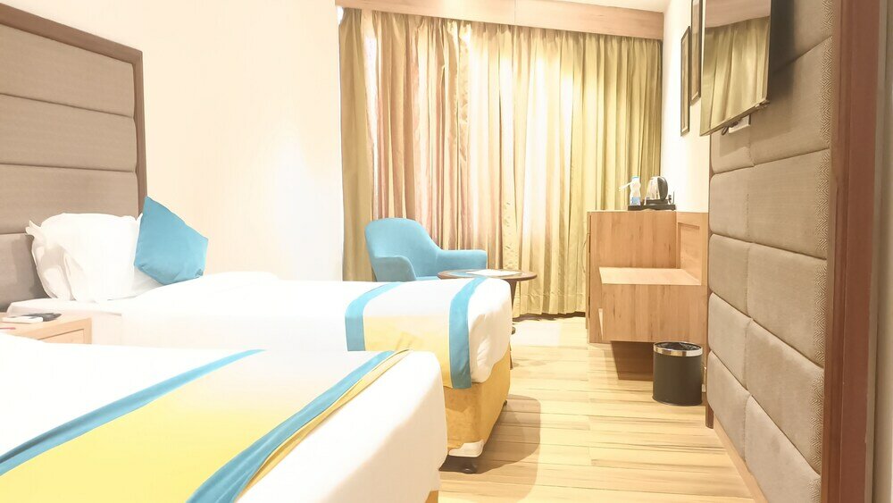 Фото Arcadia Hotel