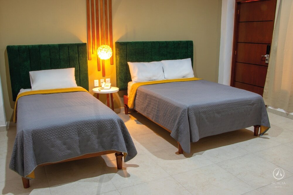 Фото Acacia Hotel