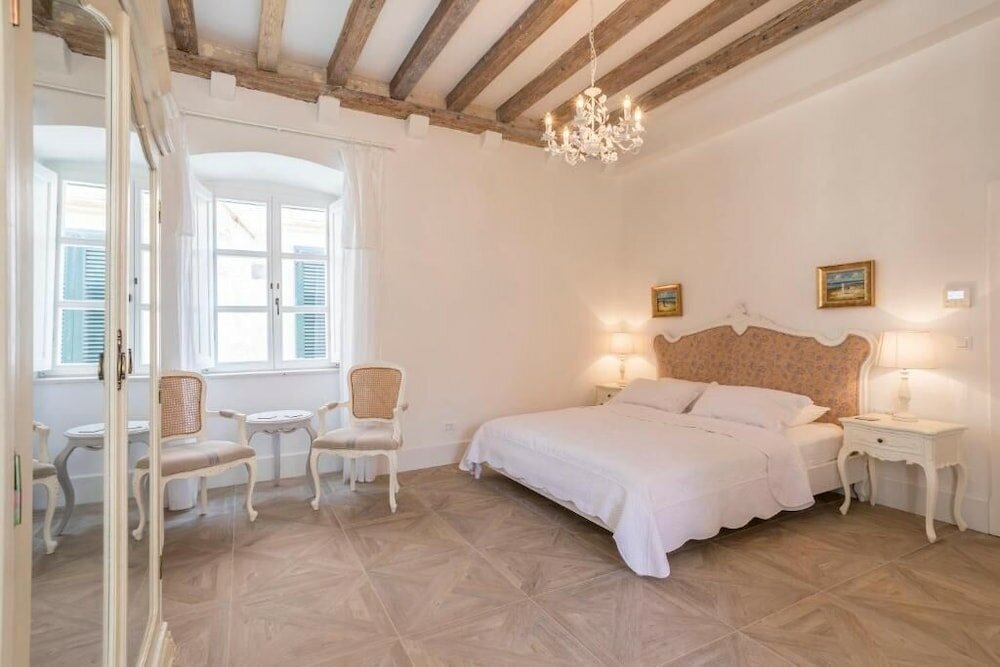 Фото The Byron Dubrovnik