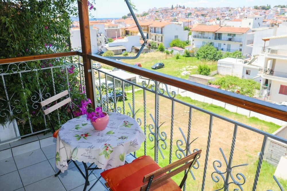 Фото Vaya Zorba Studios