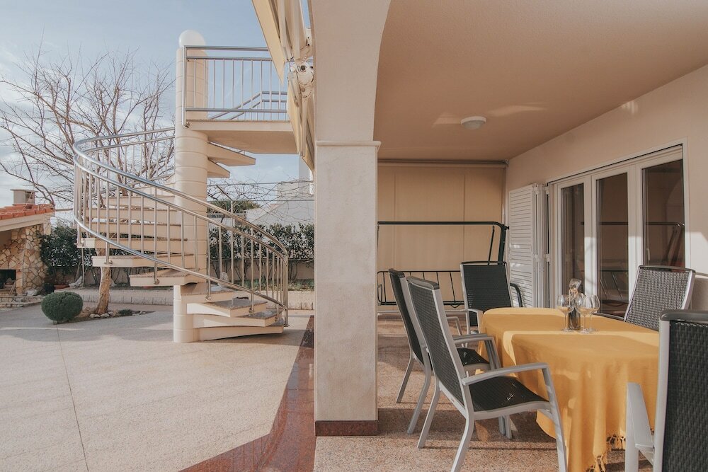 Фото Pool Apartments Tolo