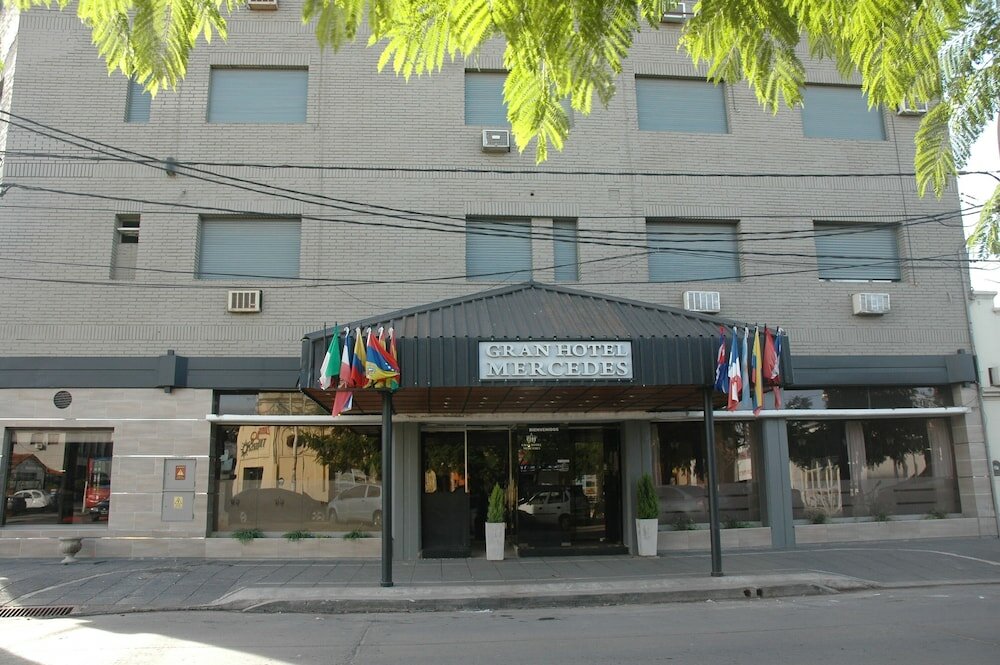 Фото Gran Hotel Mercedes