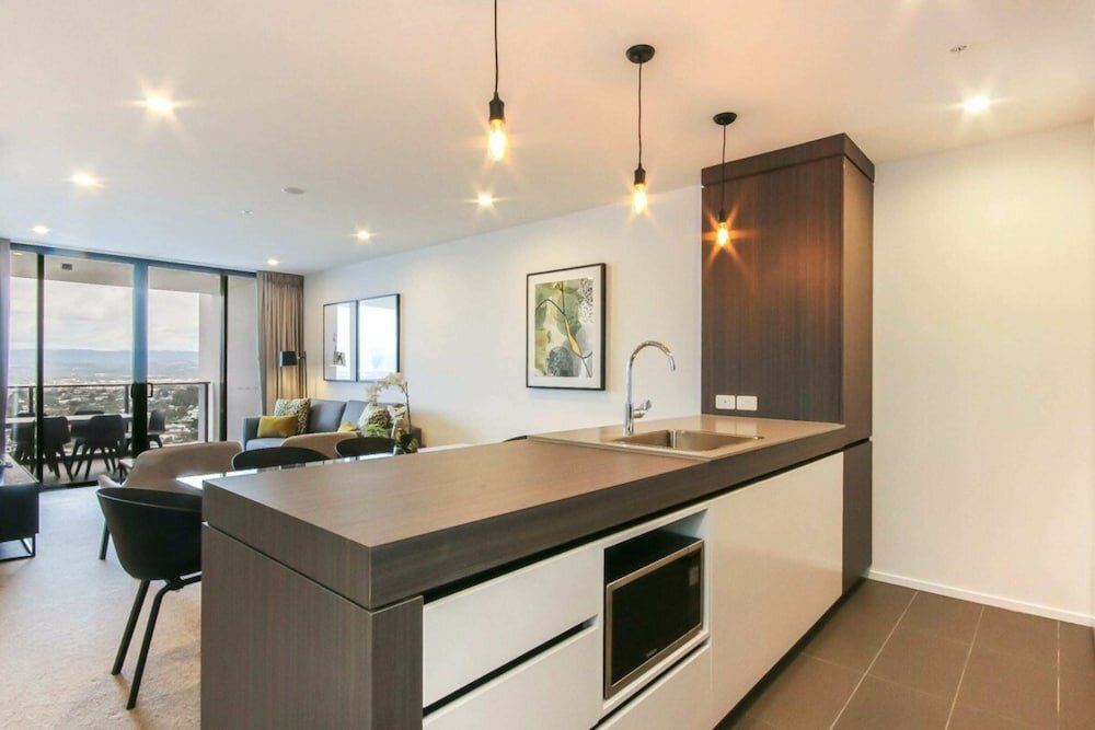 Фото Luxurious 2 Bedroom Brand New Apartment With Amazing Hinterland Views