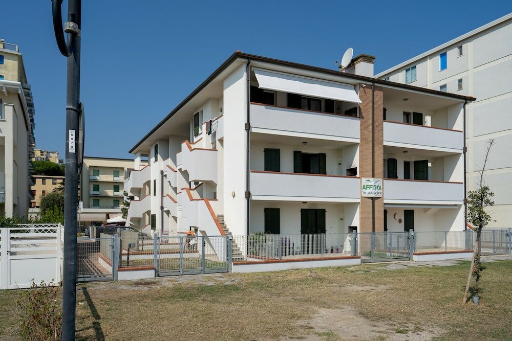 Фото Residence Smith - Fronte Mare 1 Piano 4b
