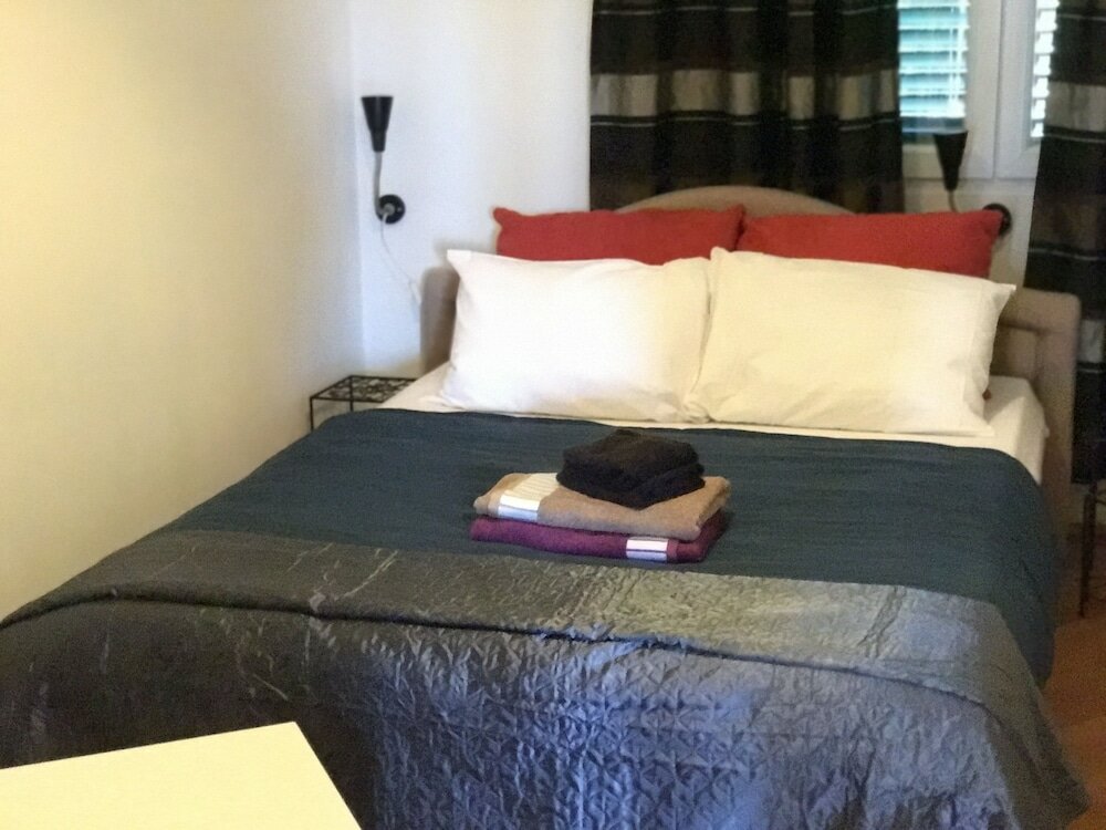 Фото Tortosa Blue