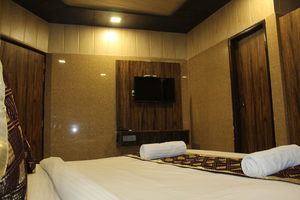 Фото Hotel Smile Residency