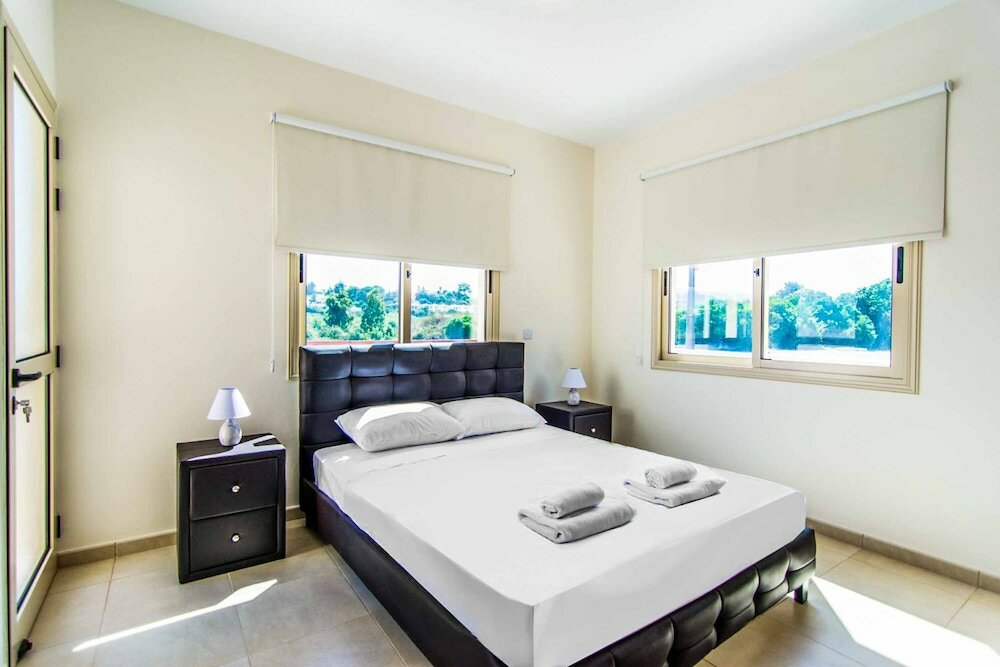 Фото Latchi Valley Villa