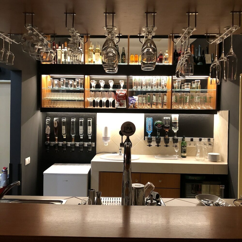 Фото Semiramis Business Hotel