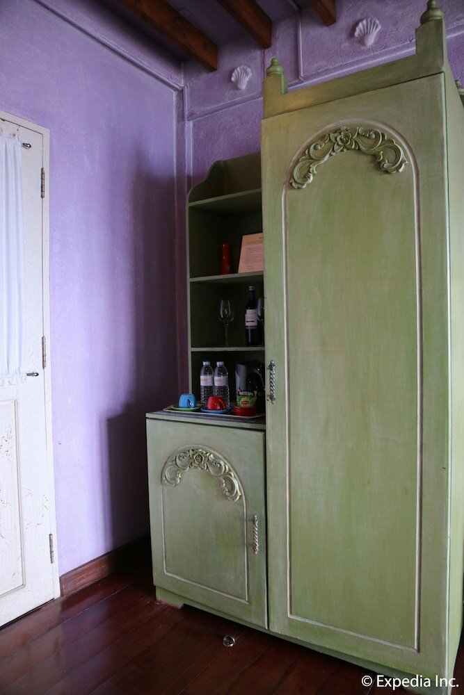 Фото Joaquin's Bed and Breakfast