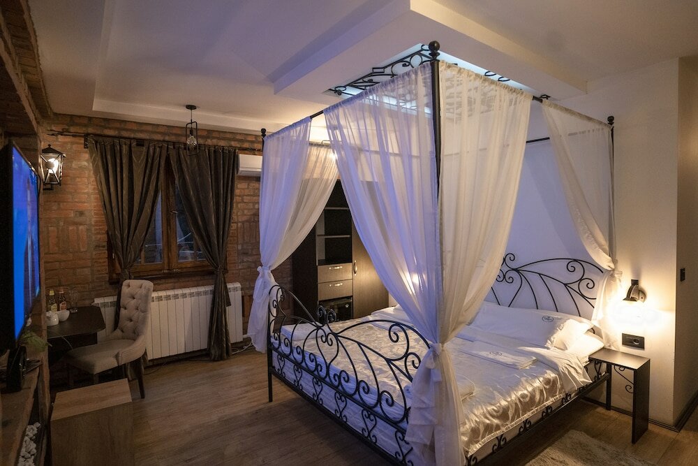 Фото Madison Rooms
