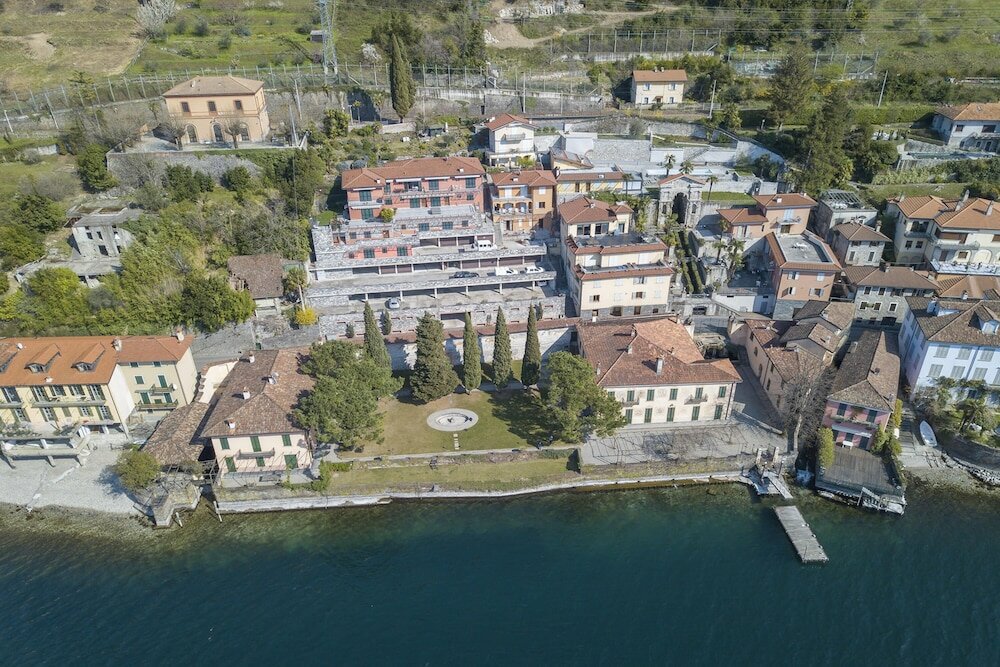Фото Fontana Del Lago Apt. 9