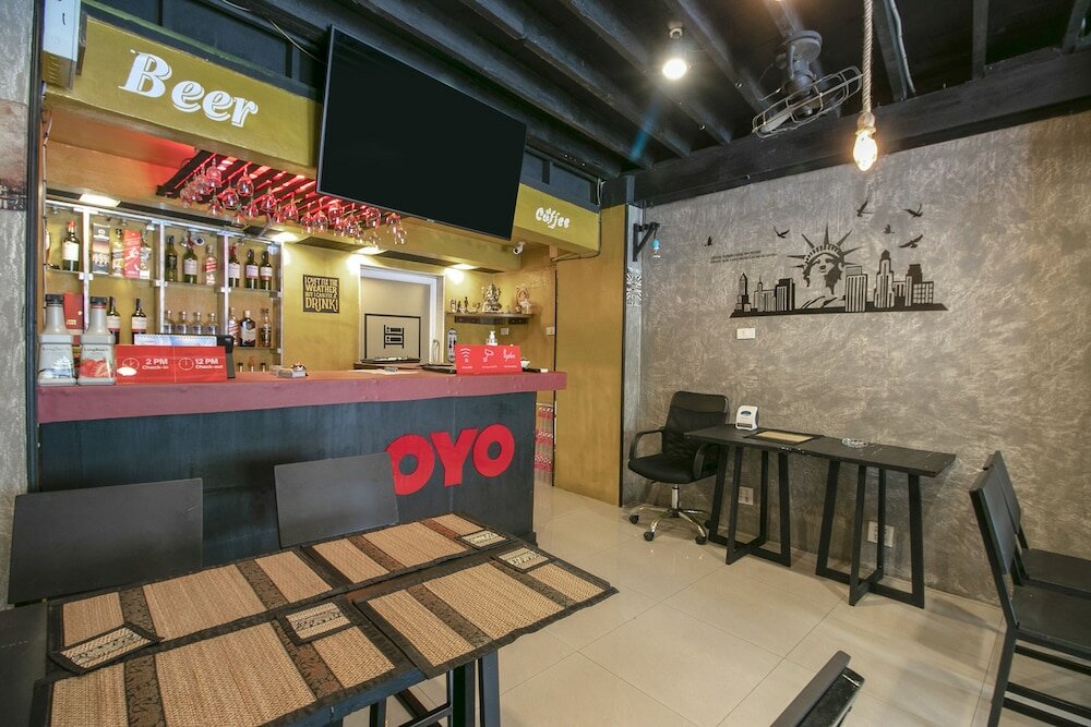 Фото Oyo 1158 Thestaycafe Hostel