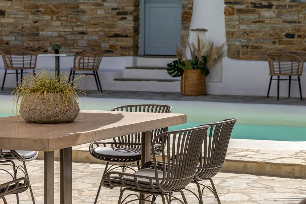 Фото Onar Hotel and Suites