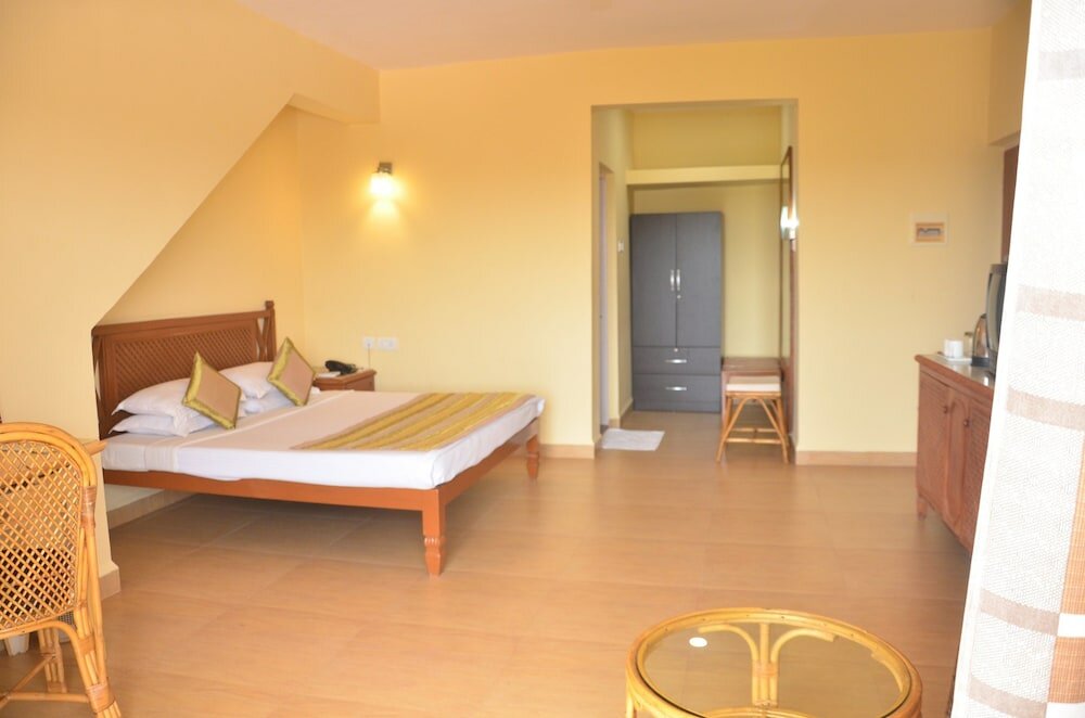 Фото Indismart Woodbourne Resort