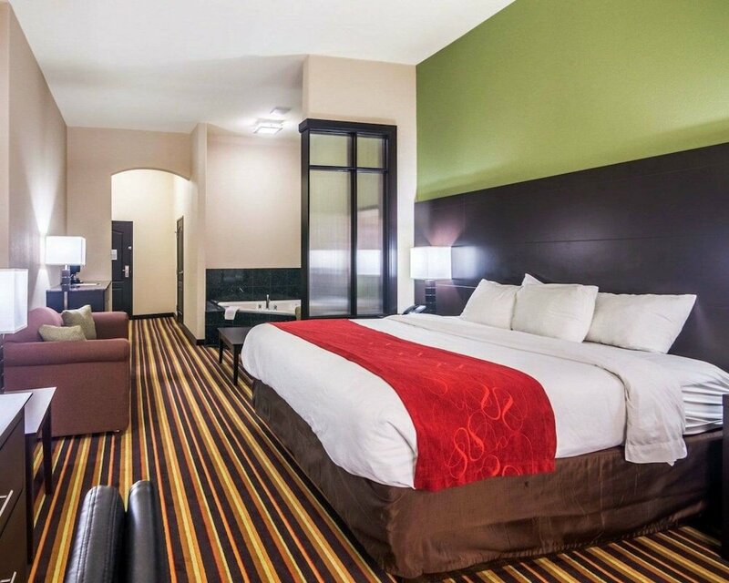 Гостиница Comfort Suites Amarillo в Амарилло