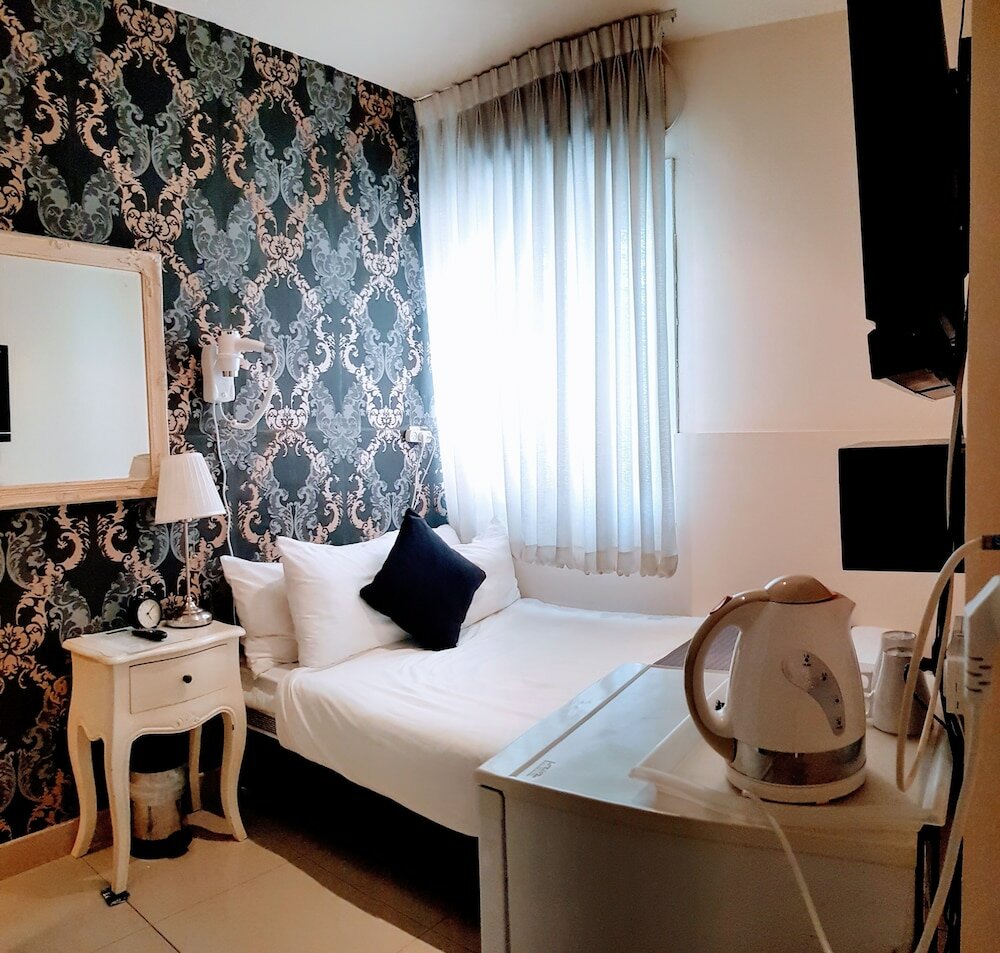 Фото Central Hotel