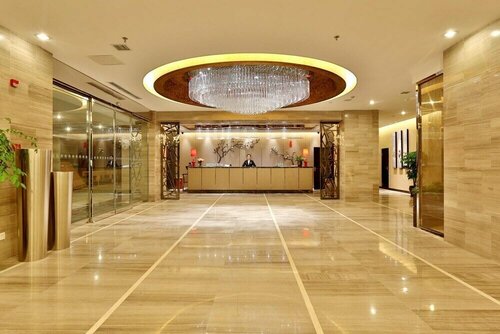 Гостиница Minshan Yuanlin Grand Hotel в Чунцине