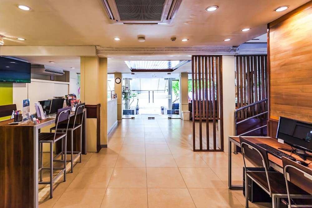 Фото New Road Guest House - Hostel