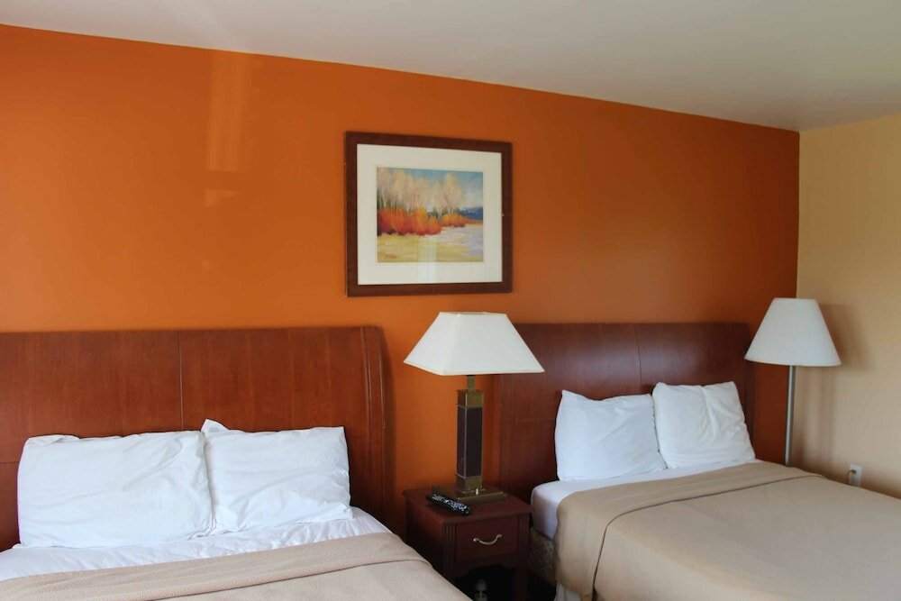 Фото Save Inn Kincardine