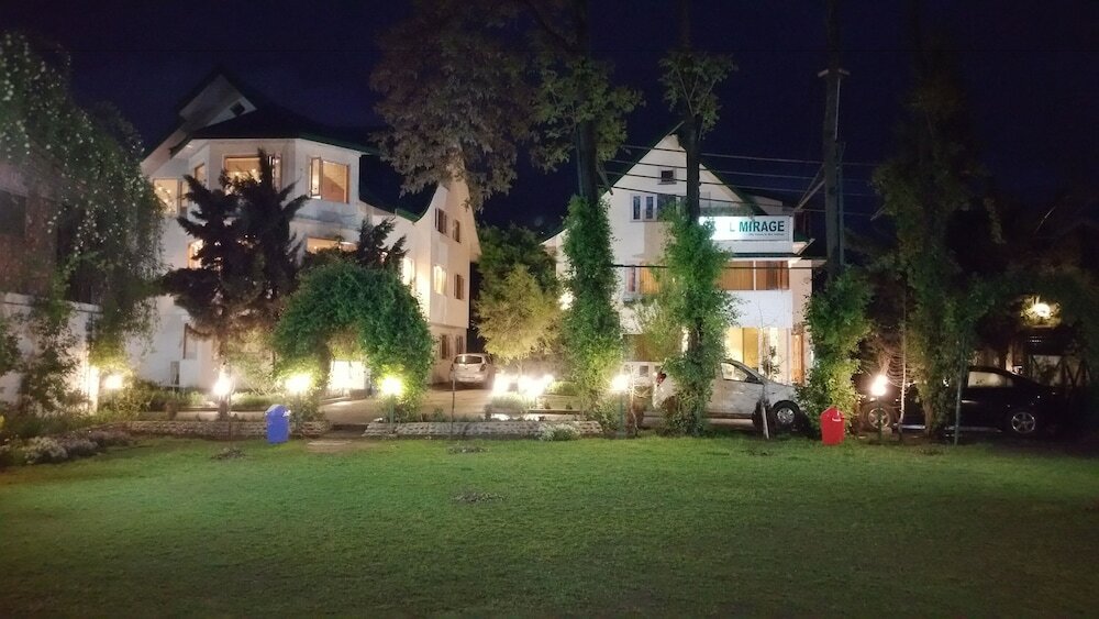 Фото Hotel Mirage