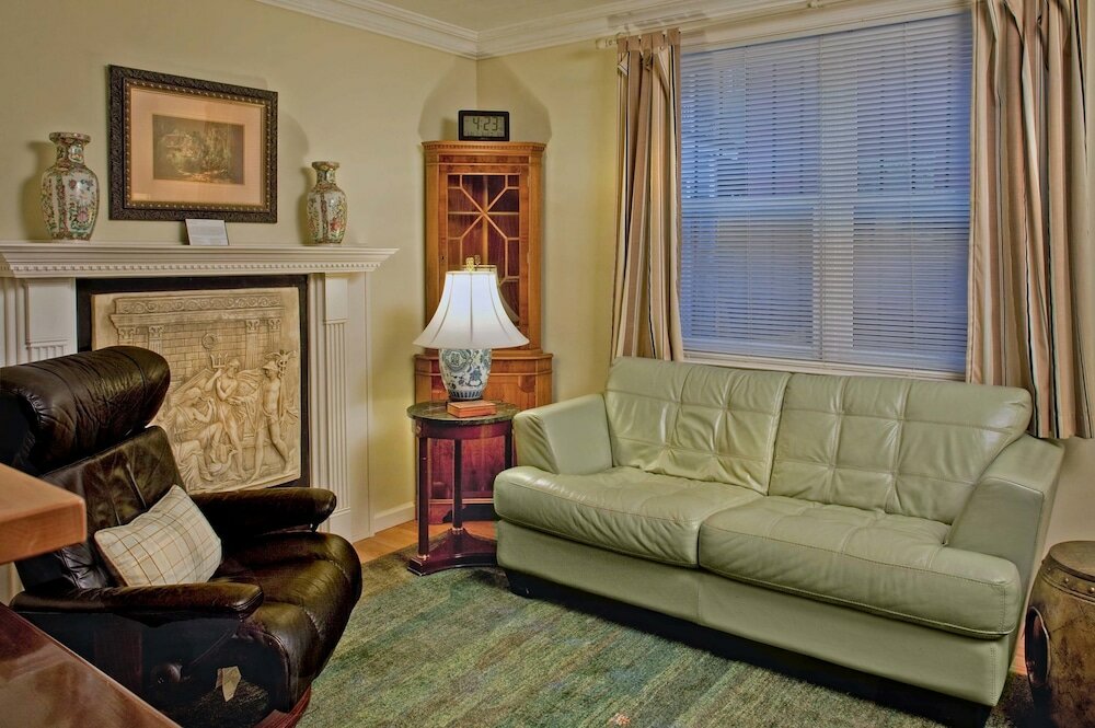 Фото The Galloway House Inn